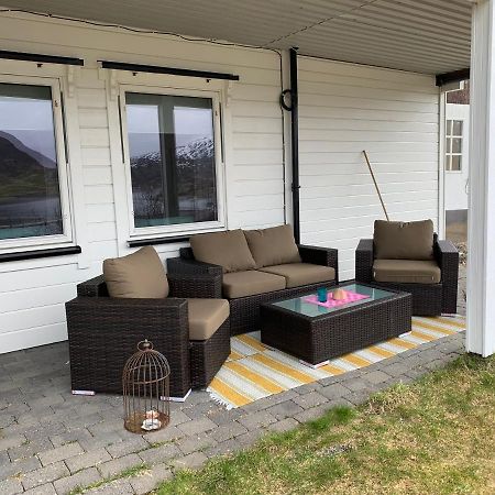 Kvaloya Apartment By The Sea Tromsø Kültér fotó