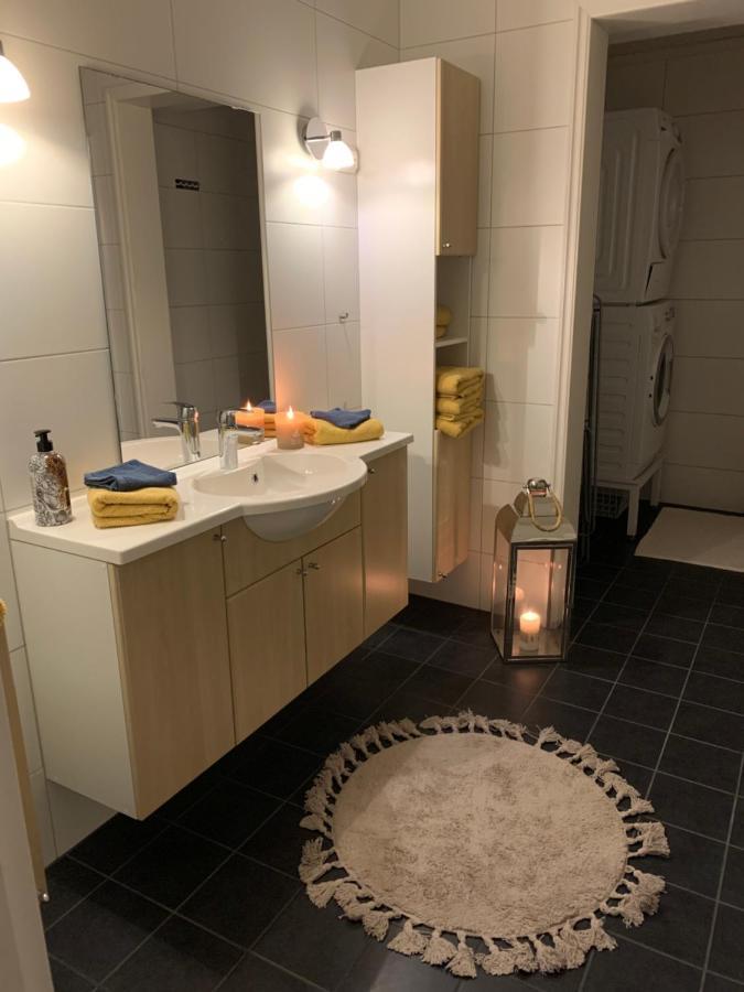 Kvaloya Apartment By The Sea Tromsø Kültér fotó