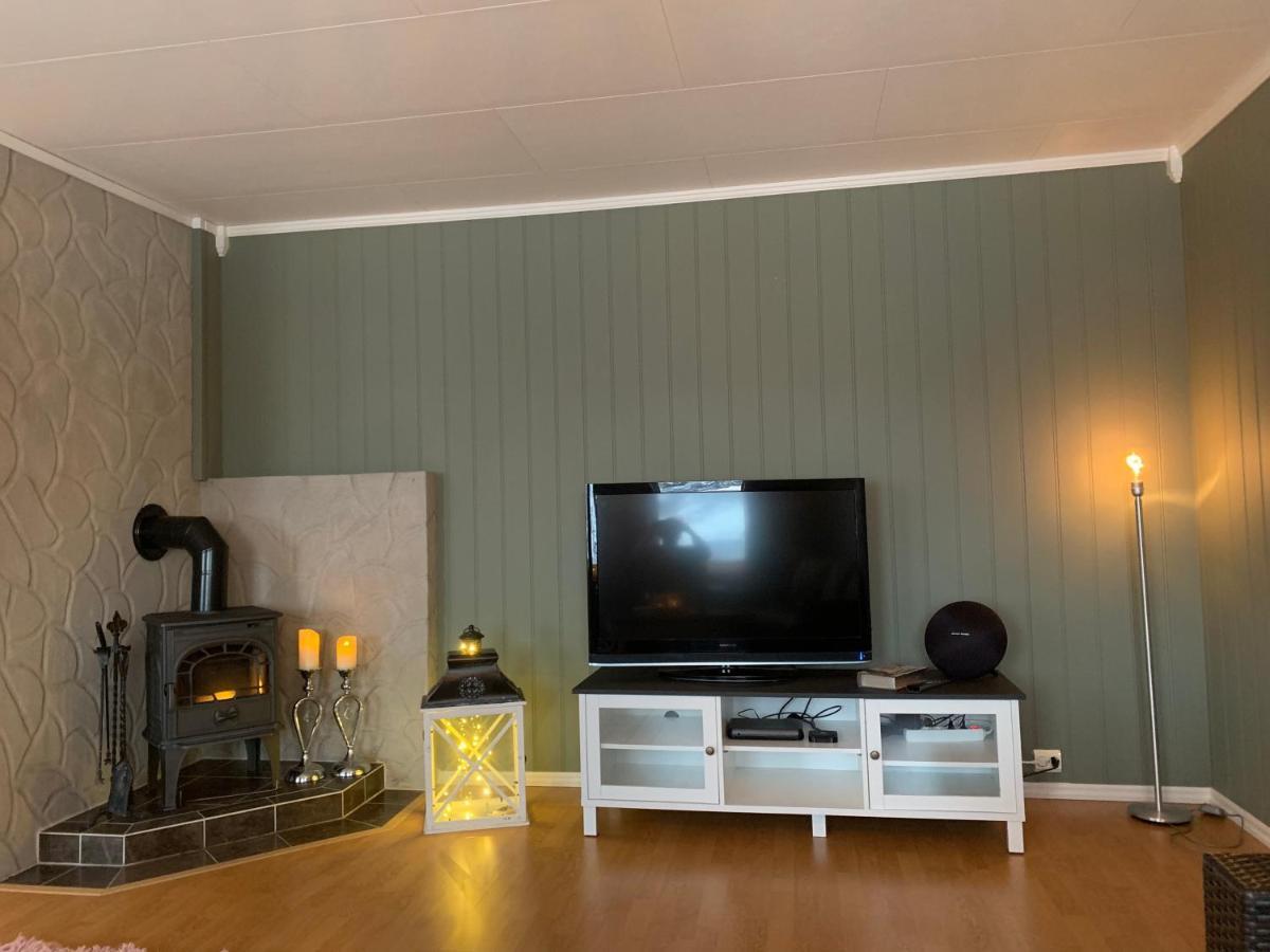 Kvaloya Apartment By The Sea Tromsø Kültér fotó