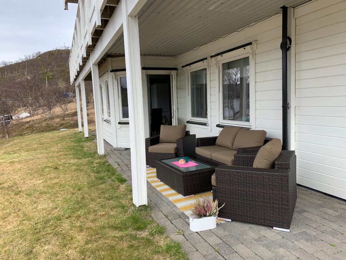 Kvaloya Apartment By The Sea Tromsø Kültér fotó